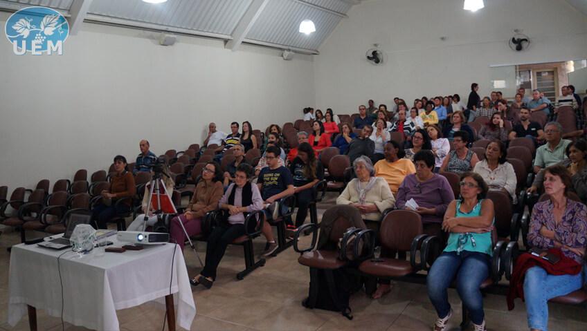 Semana Espírita de Piumhi leva passagens do Evangelho ao público4